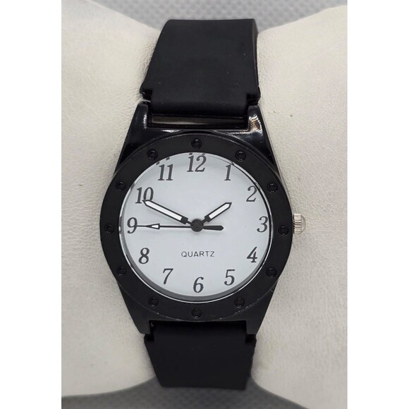 Unbranded Accessories - Unisex Quartz Round White Dial Large Numbers Black Silicone Strap Watch 04